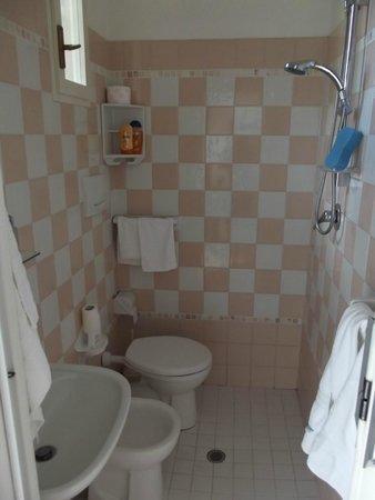 Hotel Lora Ρίμινι Εξωτερικό φωτογραφία